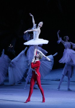 2019-01-27 16:00:00 Bolshoi Balesi Gösterimi: The Nutcracker 