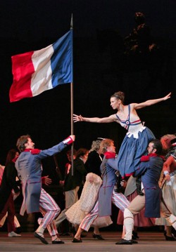 2018-04-29 16:00:00 Bolshoi Balesi Gösterimleri: Paris'in Alevleri 