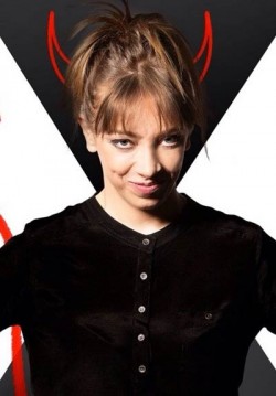 2018-03-01 21:00:00 Tek Dişilik Gösteri 