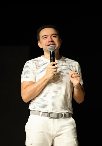 Kaan Sekban Stand Up