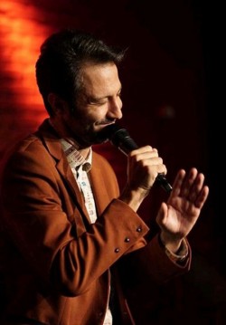 2019-02-18 20:30:00 Manikomedi 