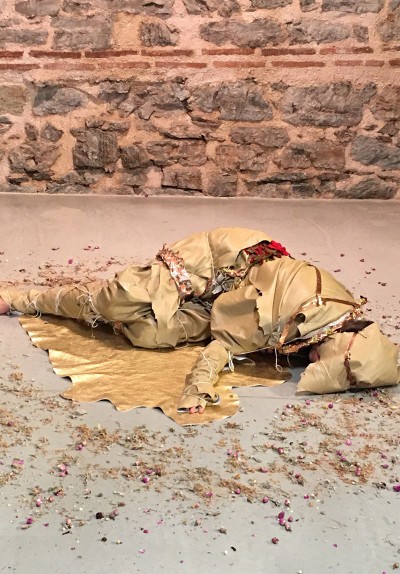 Medea On A Thin Line