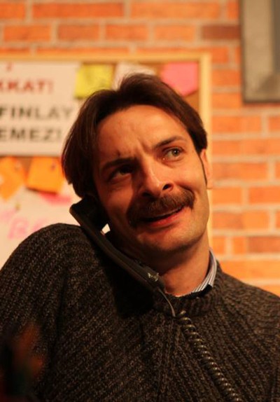 Tamamen Doluyuz