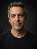 Semih Akgün
